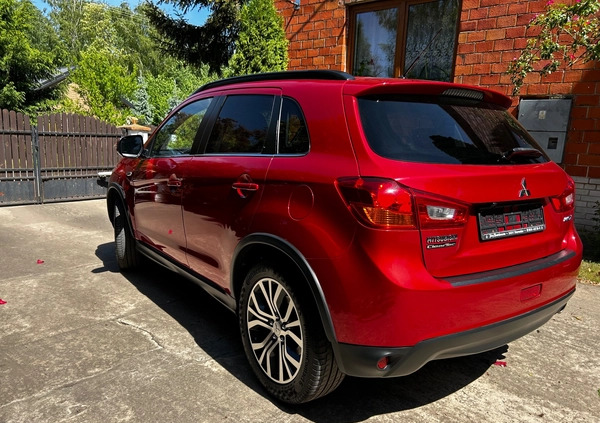 Mitsubishi ASX cena 58900 przebieg: 145300, rok produkcji 2016 z Strzelno małe 277